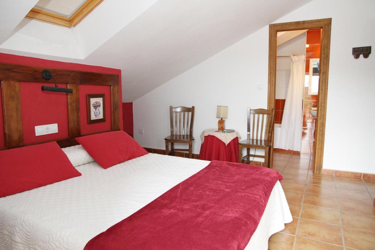 Hotel Rural Valle Del Tuejar Taranilla الغرفة الصورة